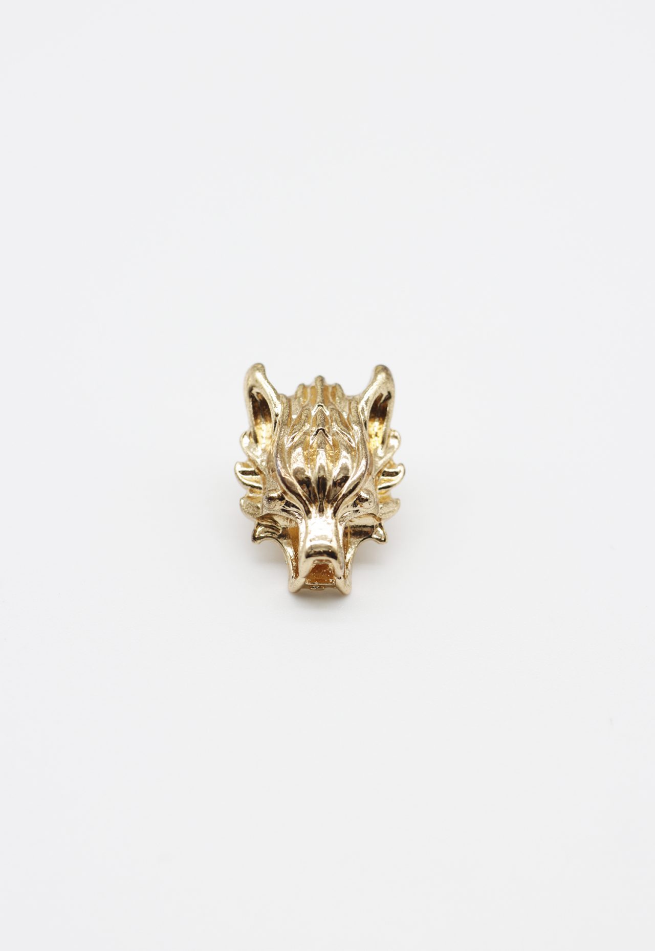 gold wolf head brooch dgrie