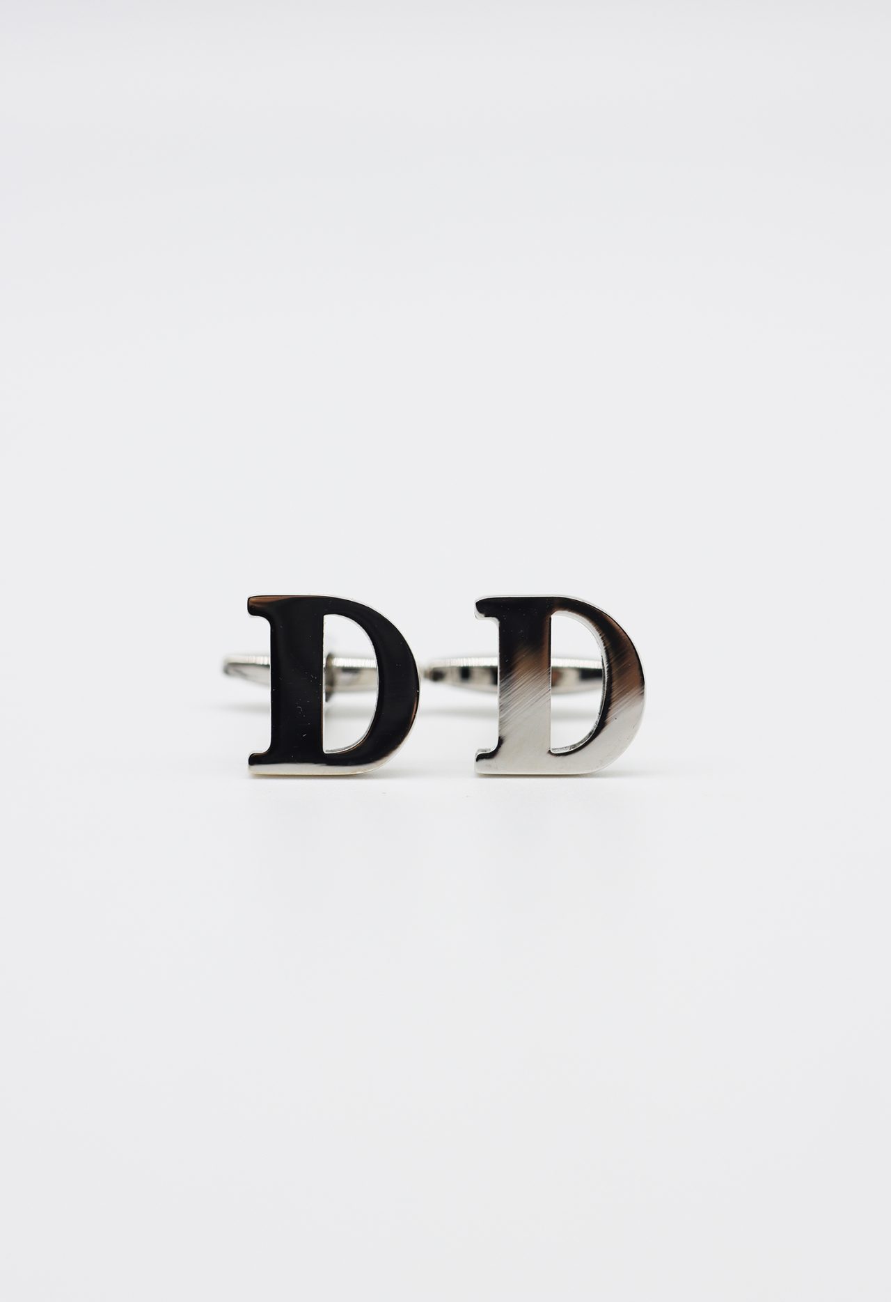 alphabet d cufflink dgrie