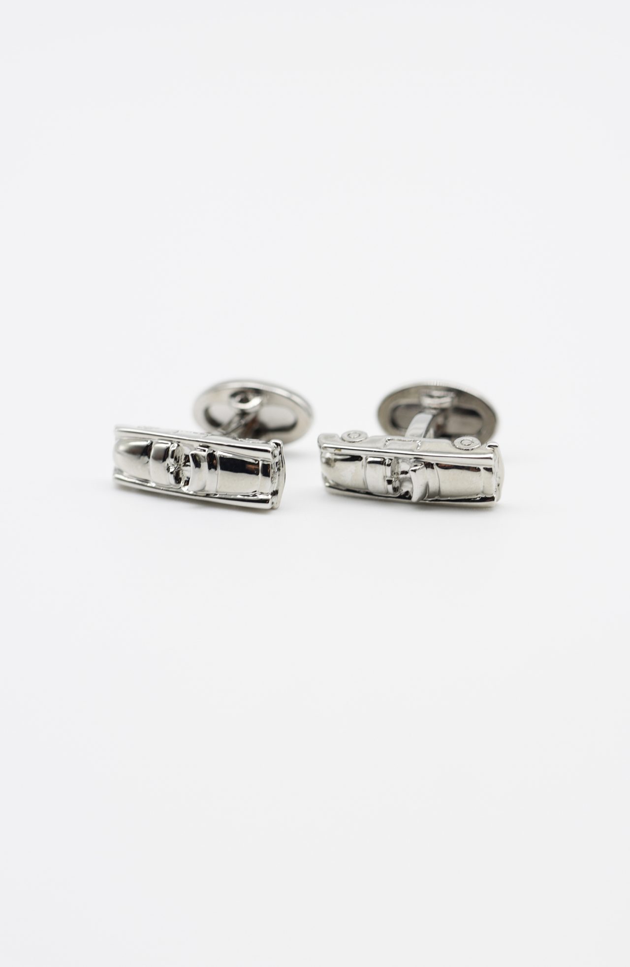 silver car cufflink dgrie