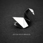 sliver swan brooch dgrie 2